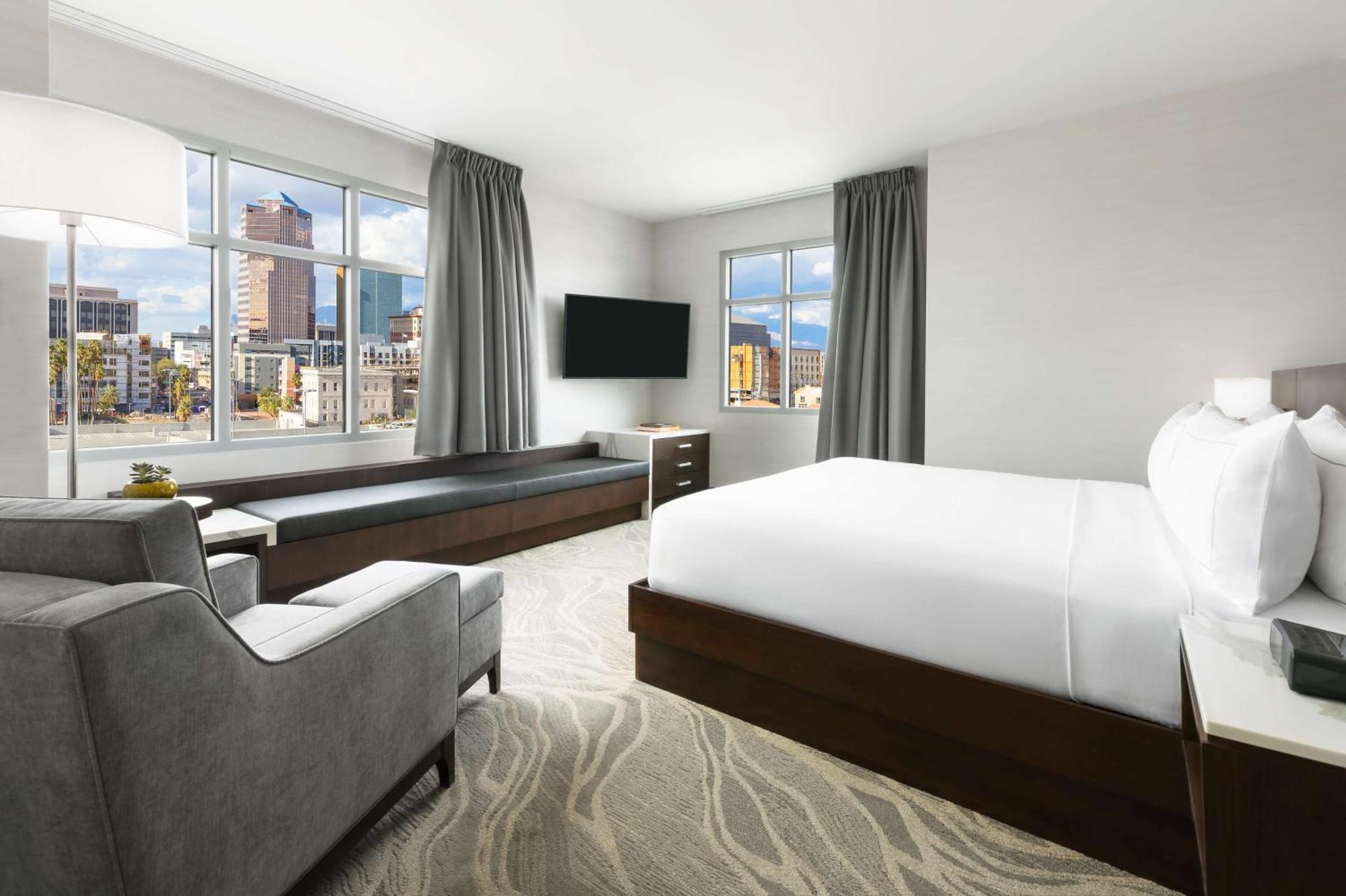 Doubletree By Hilton Tucson Downtown Convention Center Hotell Exteriör bild