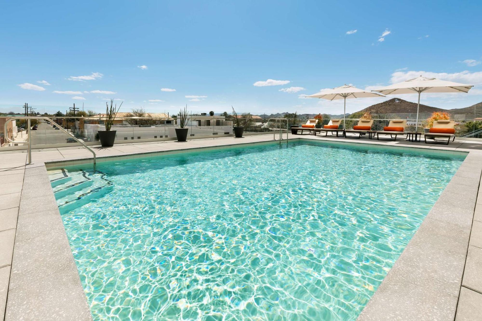 Doubletree By Hilton Tucson Downtown Convention Center Hotell Exteriör bild