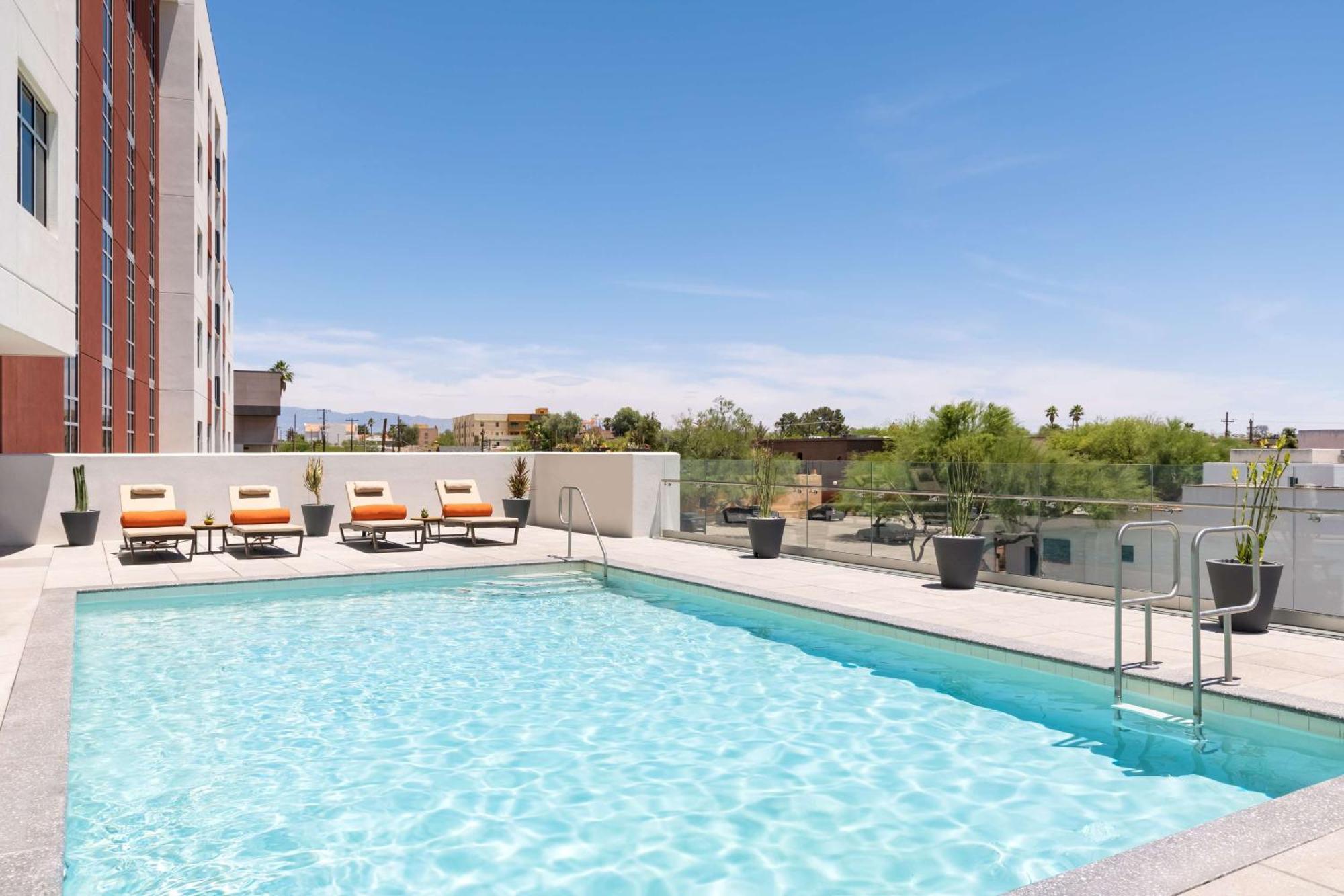 Doubletree By Hilton Tucson Downtown Convention Center Hotell Exteriör bild
