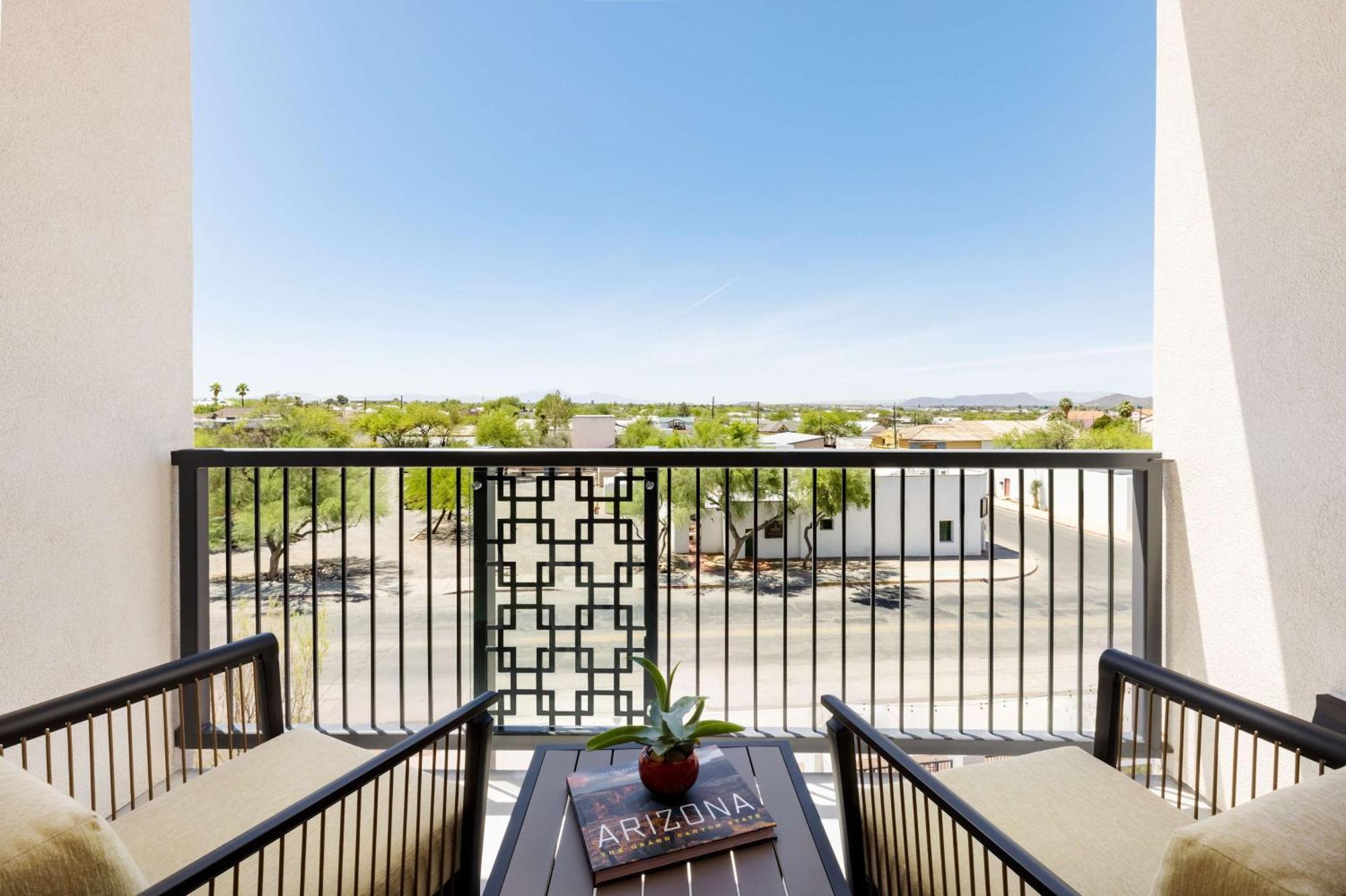 Doubletree By Hilton Tucson Downtown Convention Center Hotell Exteriör bild