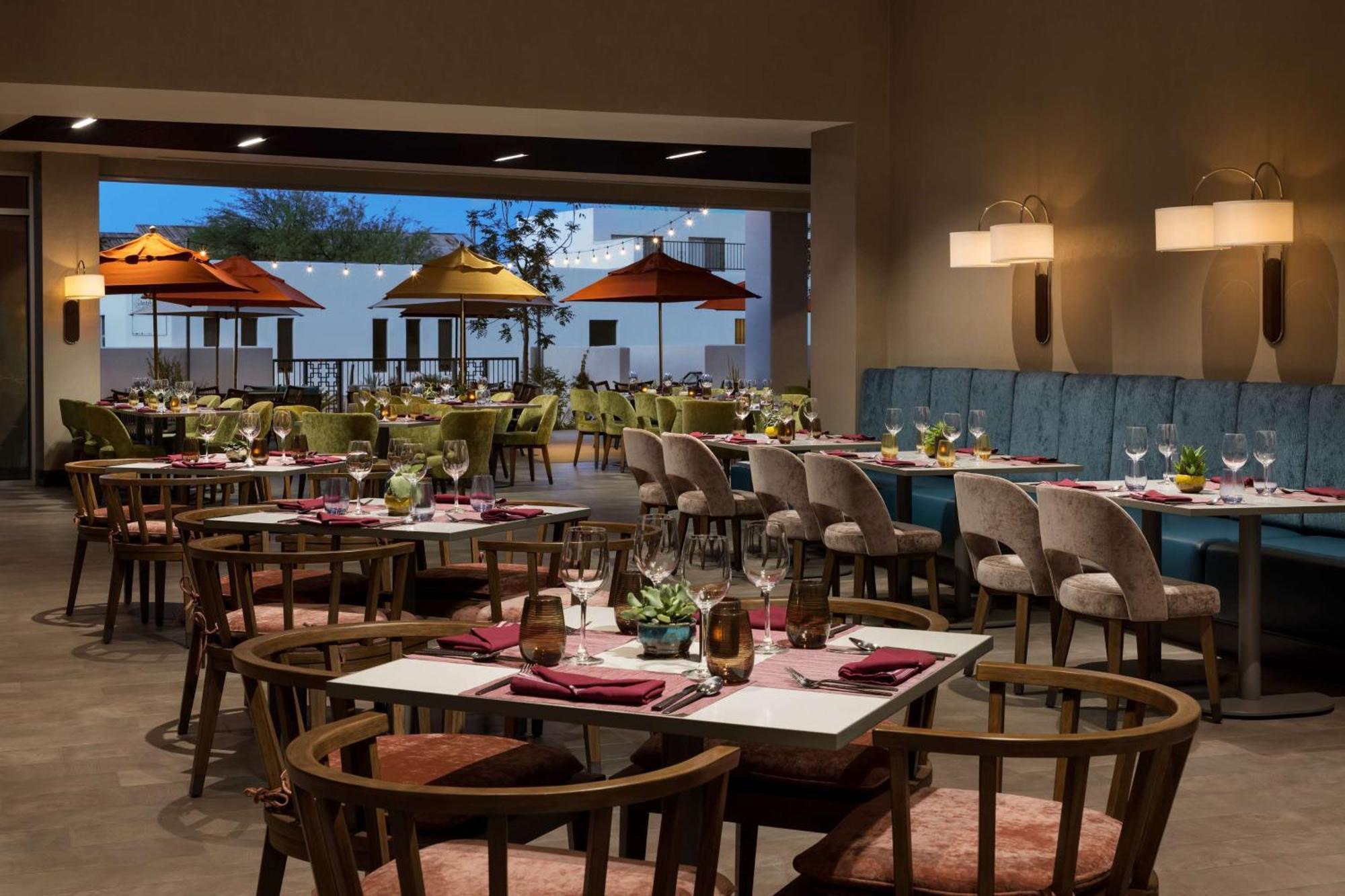 Doubletree By Hilton Tucson Downtown Convention Center Hotell Exteriör bild